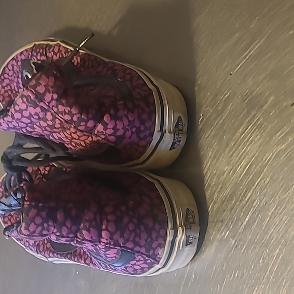 Van Hightops - Size 7 - Picture 7 of 8